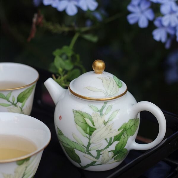 Ấm trà Bạch Ngọc Lan Giấc Mơ Nhàn